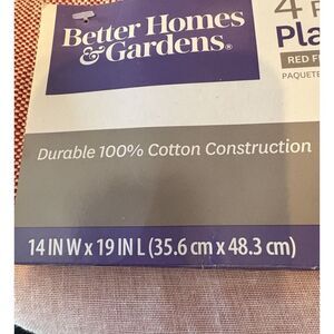 New‎ Better Homes And Gardens Four Cotton Red/Ivory Fringe Placemats 14” By 19”